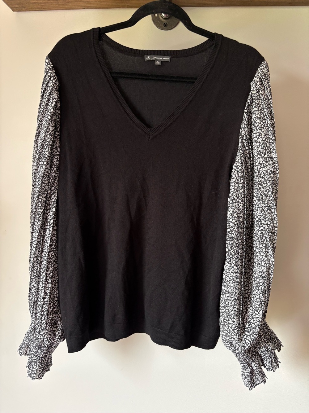 Adrianna Papell Black V-Neck Sweater with Black-and-White Floral Balloon Sleeves